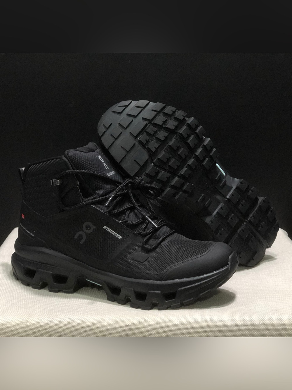 Black On Running Cloudrock Mid WP Hiking mountaineering shoes